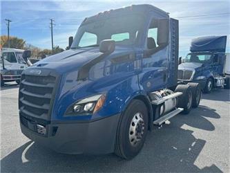 Freightliner CASCADIA 116