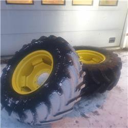 Firestone Traktordäck kompletta med fälg