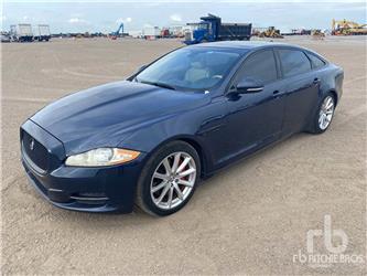 Jaguar XJL