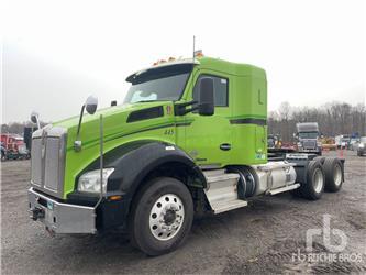 Kenworth T-880
