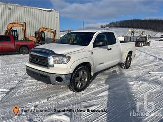 Toyota TUNDRA
