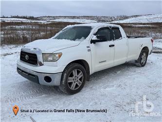 Toyota TUNDRA