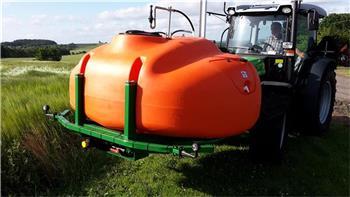 Amazone 1575 liter fronttank