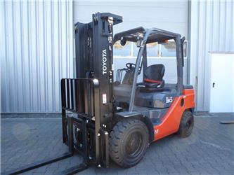 Toyota 52-8FDF30