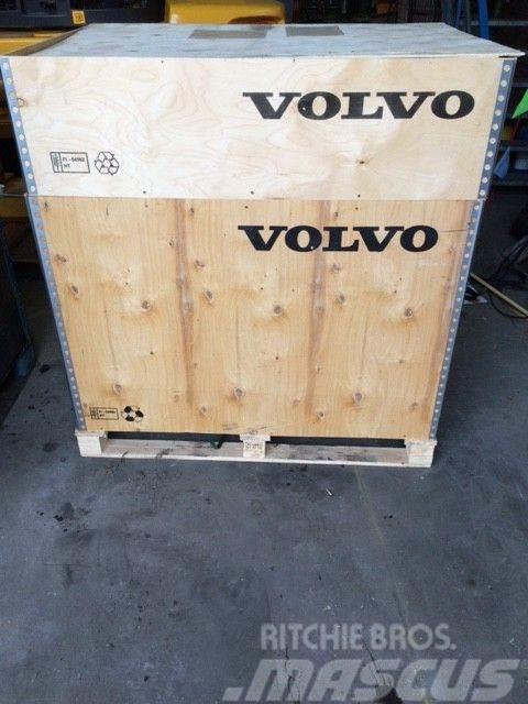 Volvo parts, NEW and USED availlable Skuffer