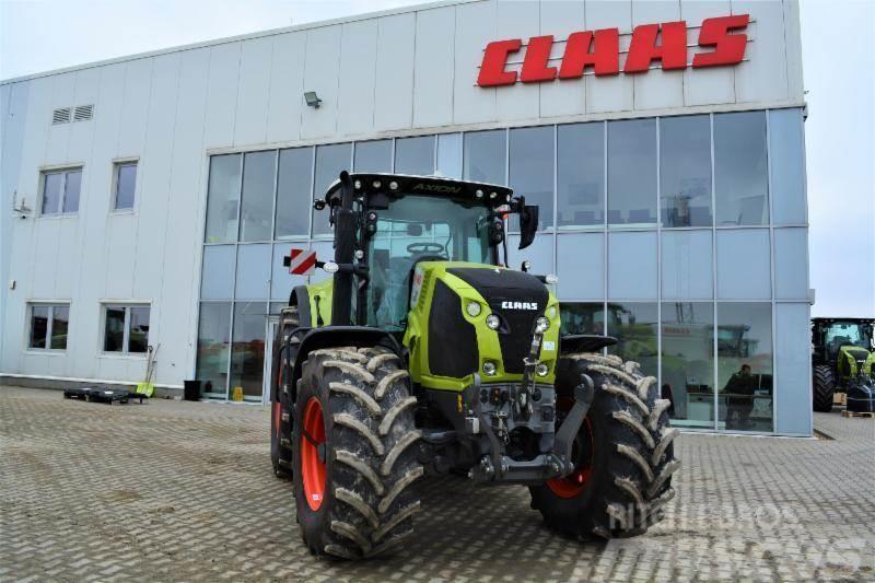 CLAAS AXION 810 Tractors