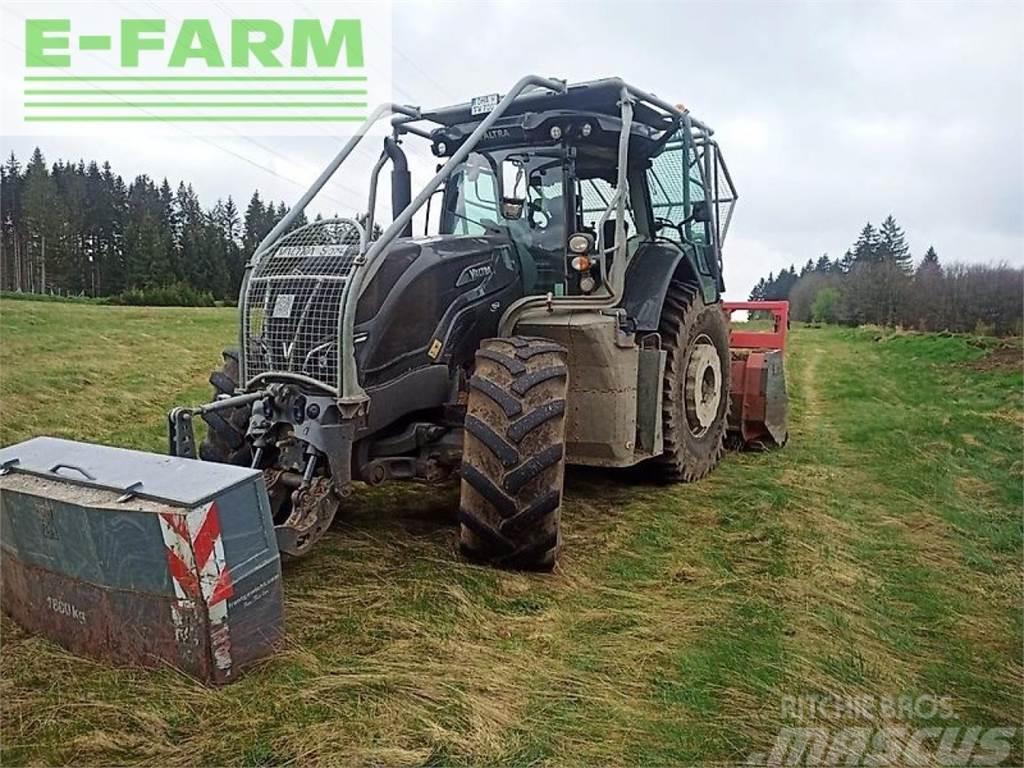 Valtra s374 Traktorer