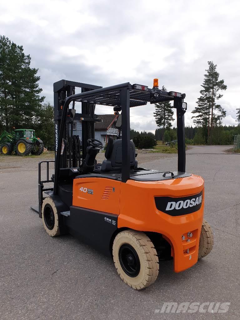 Doosan B40X-7 - 4,0 t el. truck - 6,05 m LH (PÅ LAGER) Elektriske trucker