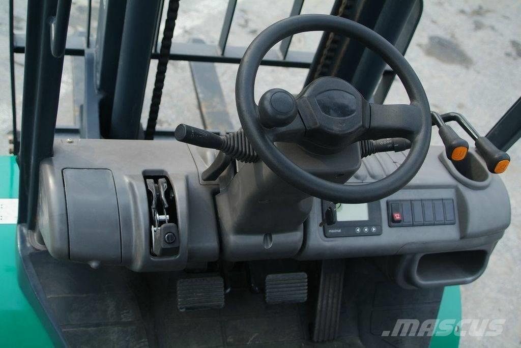 Maximal FD25-A2WV3 Diesel Trucker