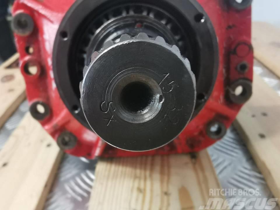 Manitou MLT 626 {Carraro front differential Aksler