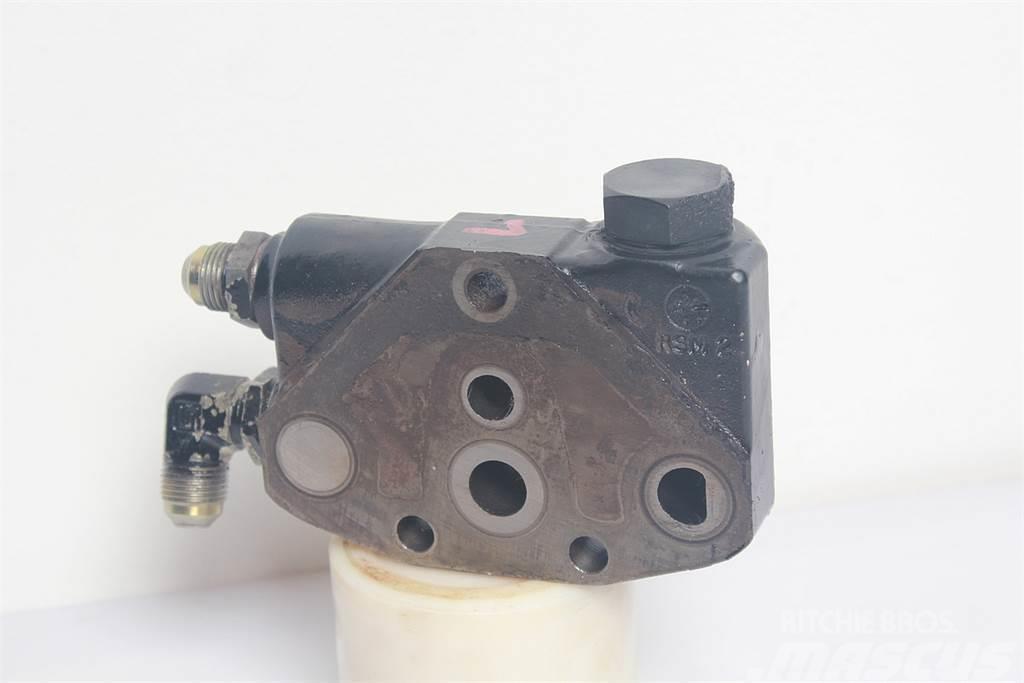 Massey Ferguson 4255 Remote control valve Hydraulikk