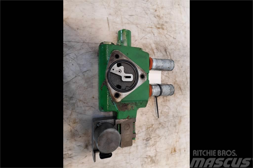 John Deere 6920 Remote control valve Hydraulikk