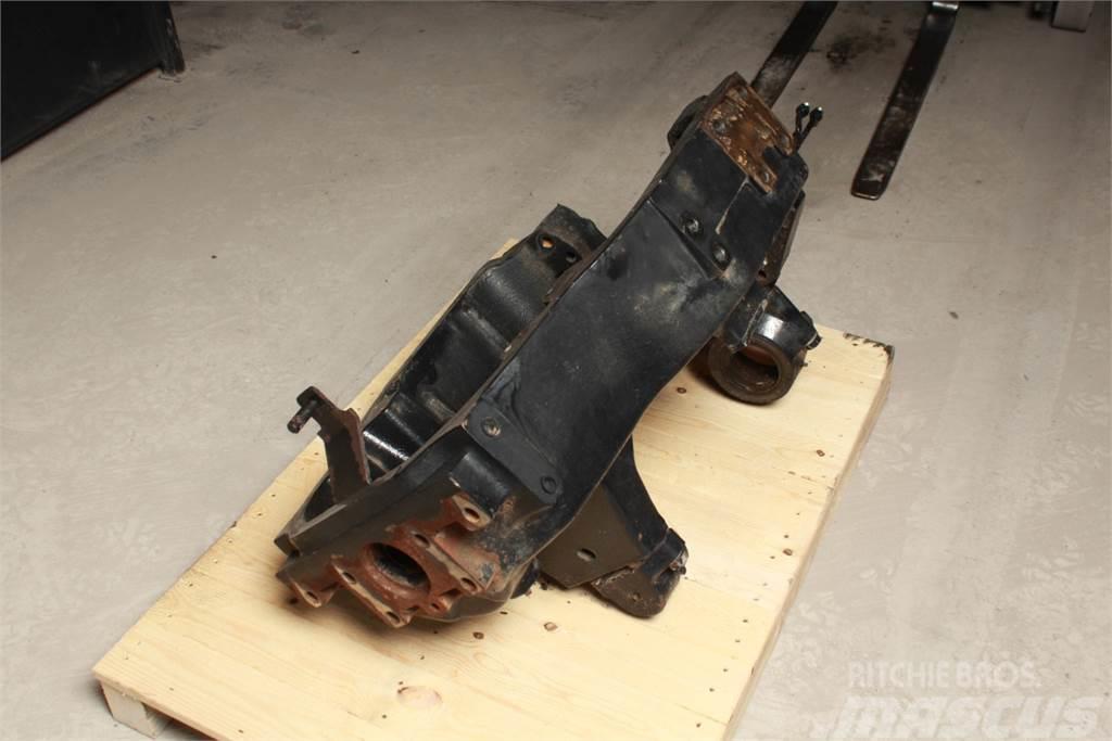 New Holland T6.160 Front axle support Chassis og understell