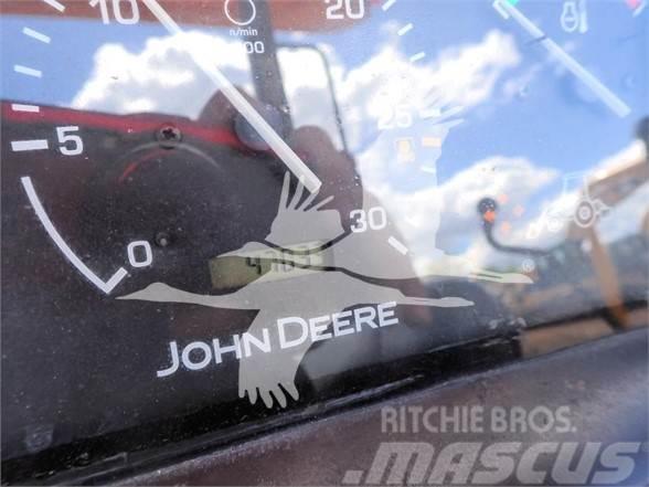 John Deere 110 Traktorgravere