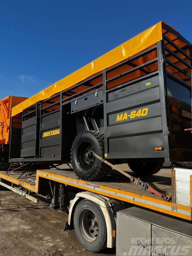  Universe Group MA640 Dyretransport semi-trailer