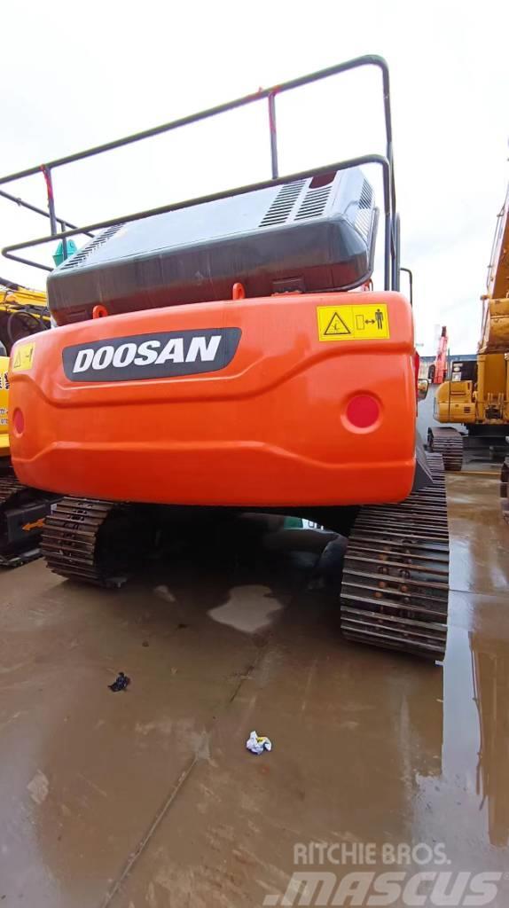 Doosan DX300 LC-9C Crawler excavators