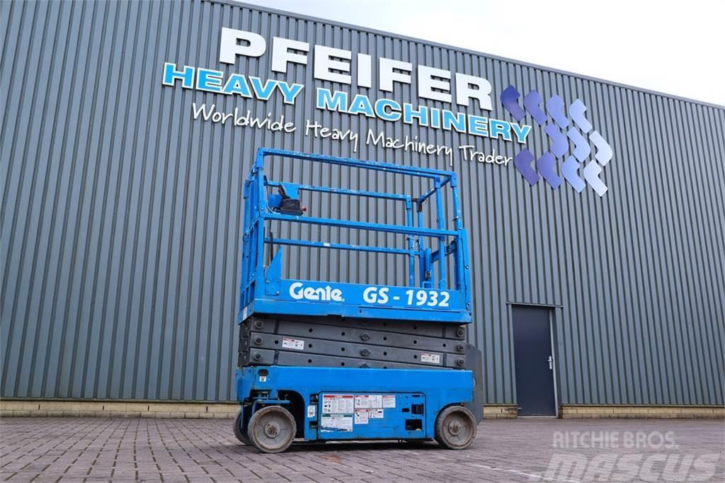 Genie GS1932 Electric, Working Height 7.8 m, 227kg Capac Sakselifter