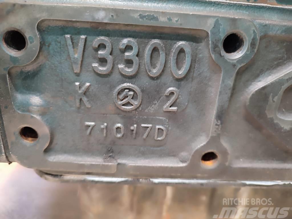 Kubota V3300 complete engine Motorer