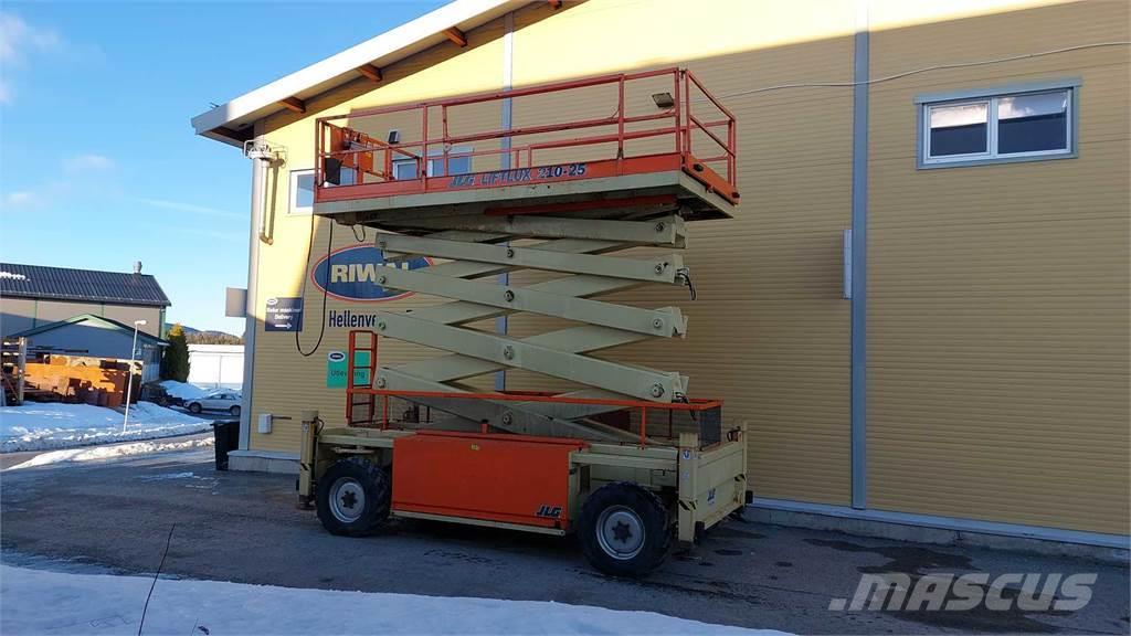 JLG 210-25 Sakselifter