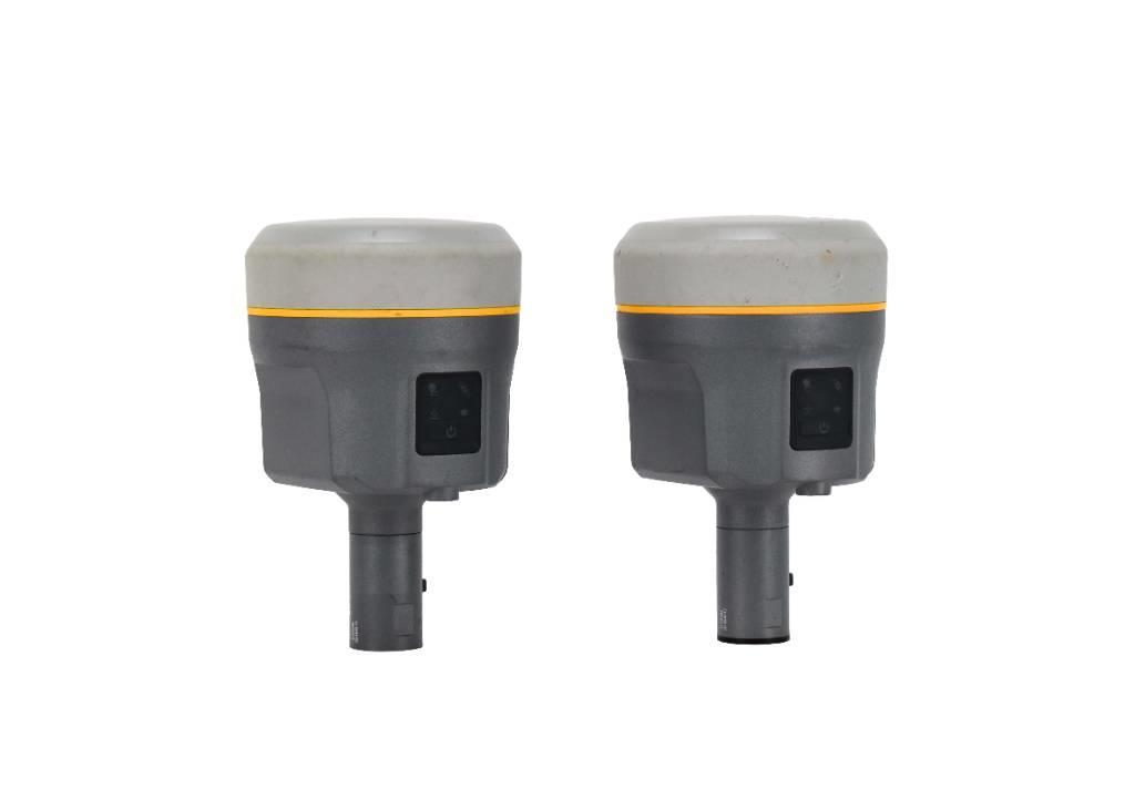 Trimble Dual R10 M1 V2 GPS Base/Rover GNSS Receiver Kit Andre komponenter