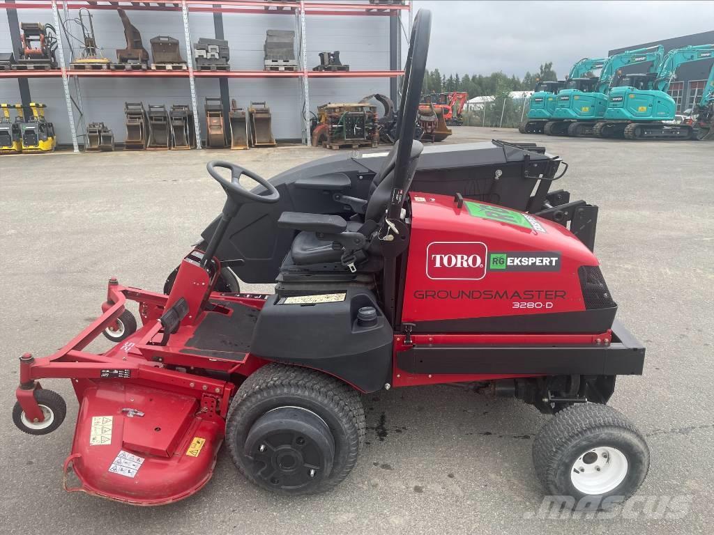 Toro GROUNDSMASTER 3280D Sitteklippere