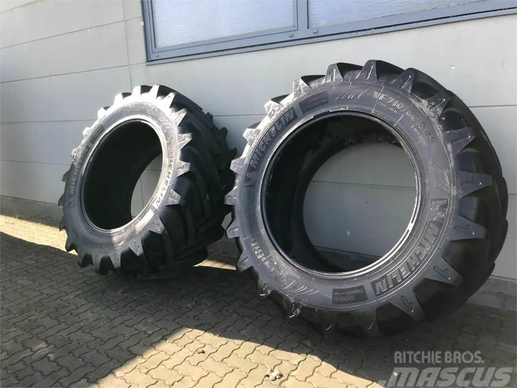 Michelin 710/60 R42 VF *Neuwertig* Dekk, hjul og felger