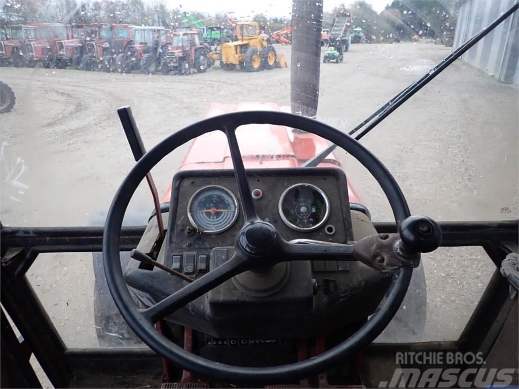 Case IH 1055 Traktorer