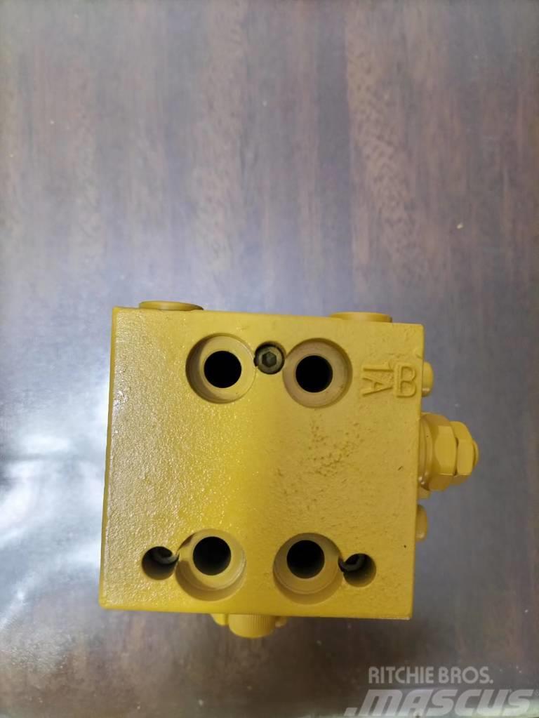 Komatsu PC200 valve assy 702-21-09147 Hydraulikk