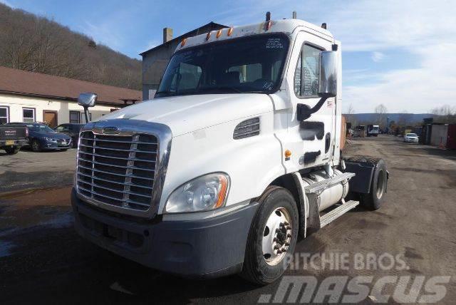 Freightliner CASCADIA 113 Chassis