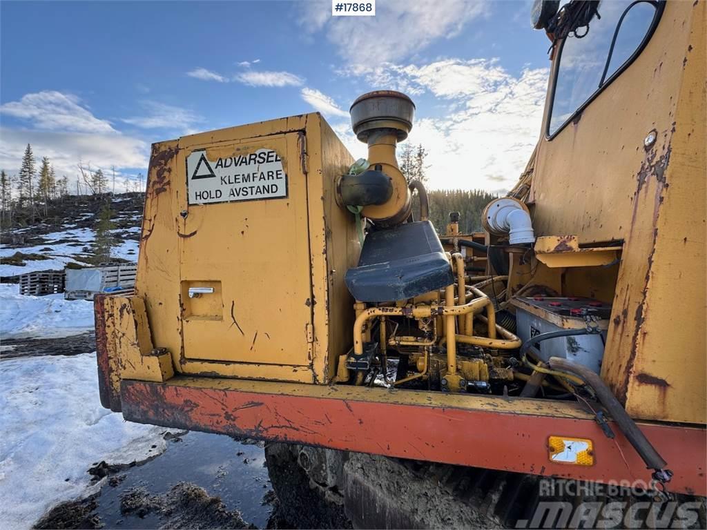 Brøyt X21TL crawler excavator w/ digging bucket Beltegraver