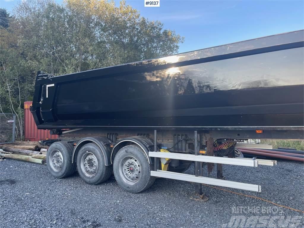 Carnehl tipping semi trailer in good condition Andre semitrailere