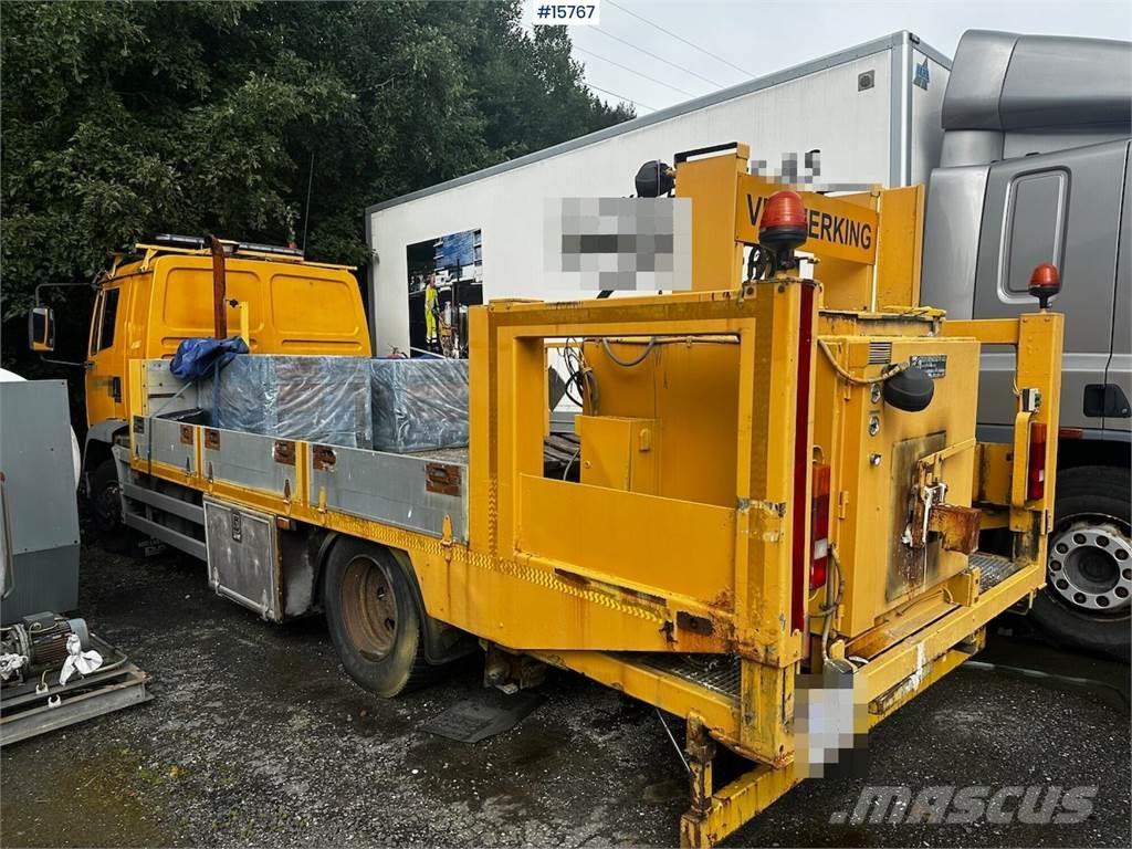 DAF FA55 Road marking truck. Low KM. Kommunalt / generelt kjøretøy