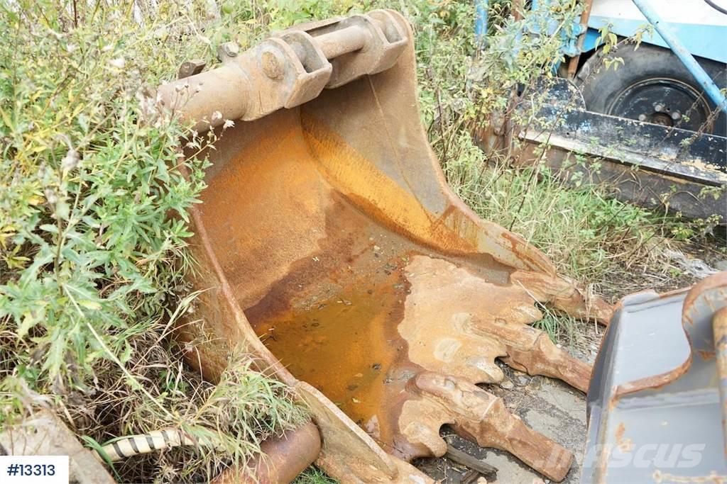  Digging bucket w/B-27 coupling Andre komponenter