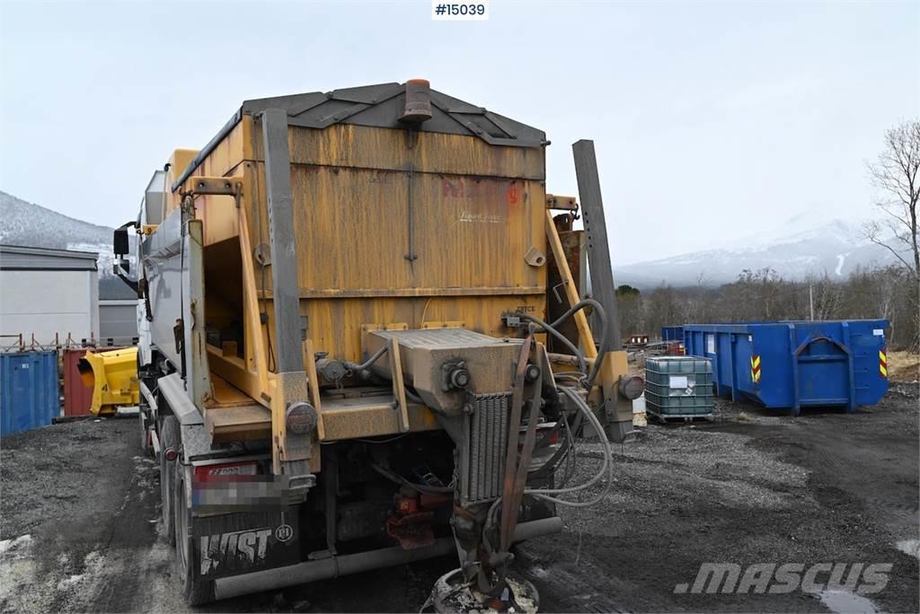 Falköping C-7 combi spreader with complete control units Andre komponenter