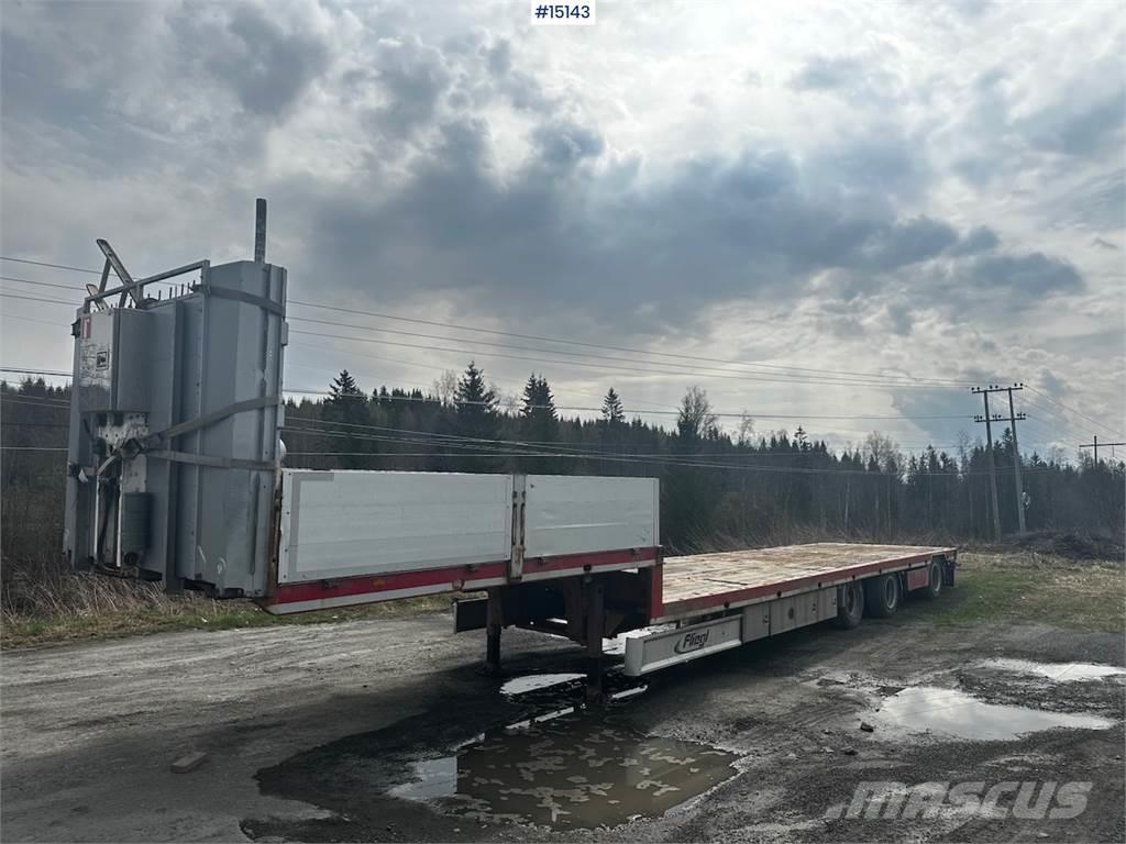 Fliegl Jumbosemi w/ pull-out. Andre semitrailere