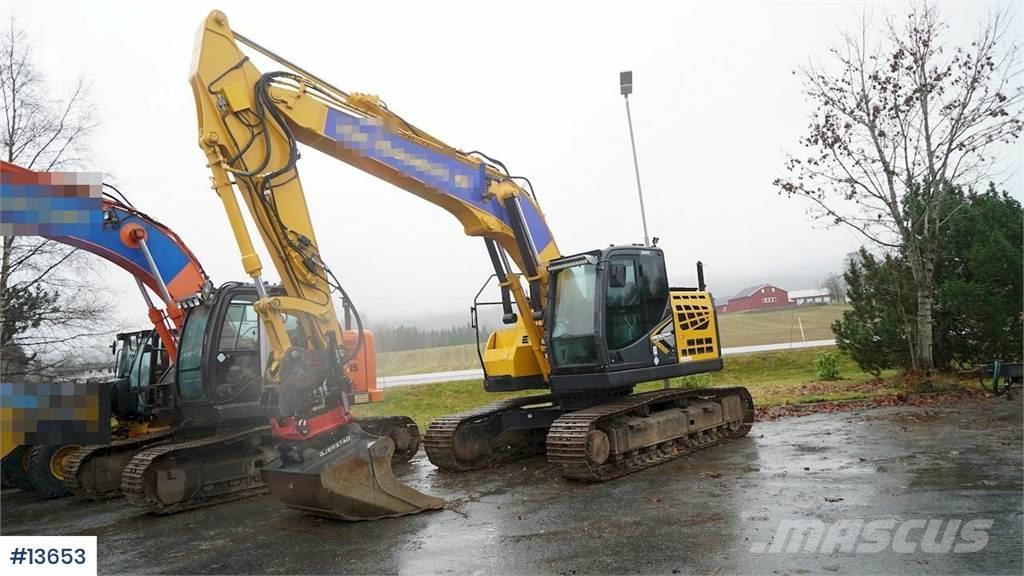 Kato 823MRLC-7 Tracked excavator w/ 2 buckets, rotor ti Beltegraver
