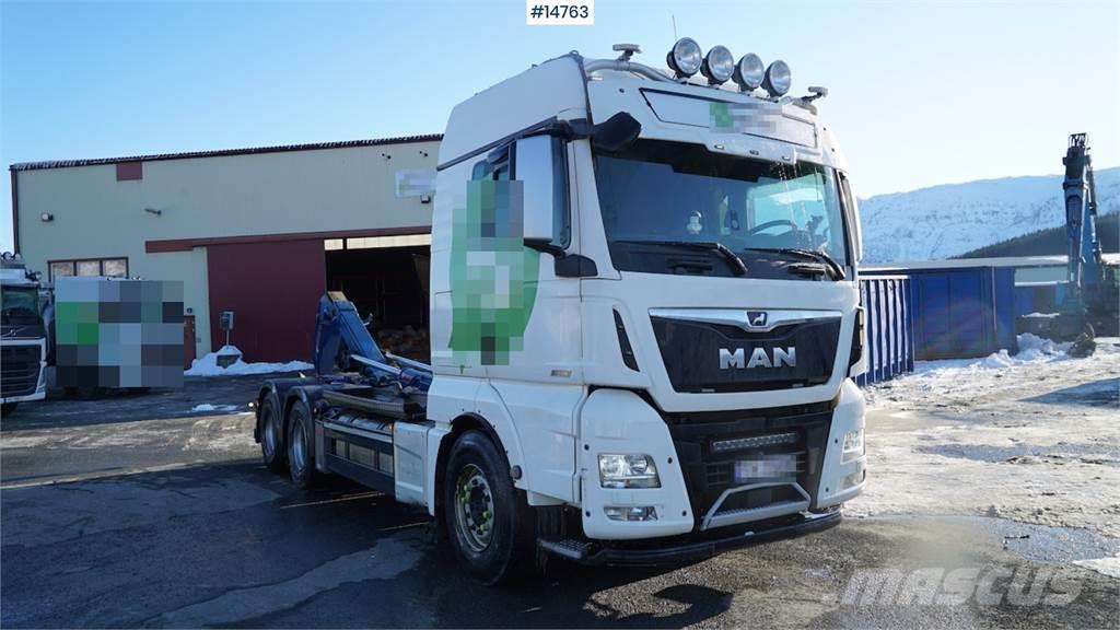MAN TGX 28.580 6x2 hook lift w/ 20T multilift hook. Krokbil