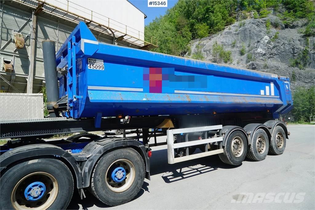 Maur Tippsemi w/ pushable axles Tippsemi