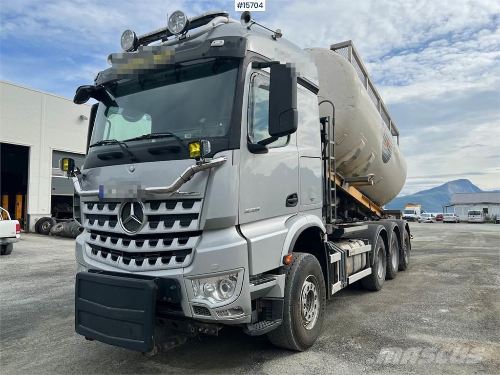 Mercedes-Benz Arocs 3258 Krokbil