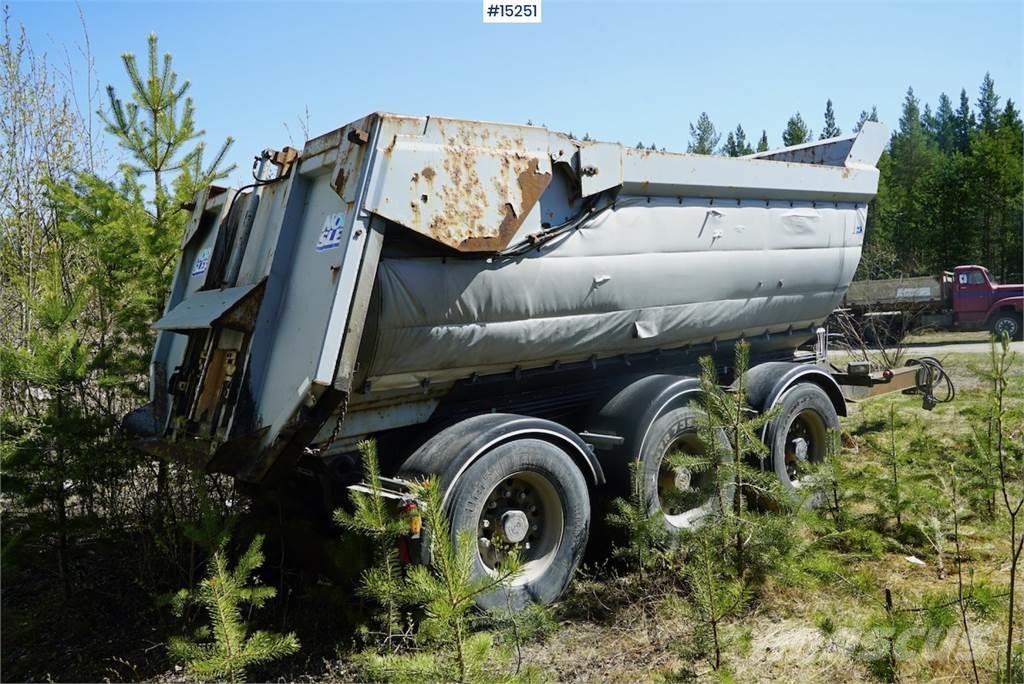  Nor-Slep Trippel kjerre Andre semitrailere