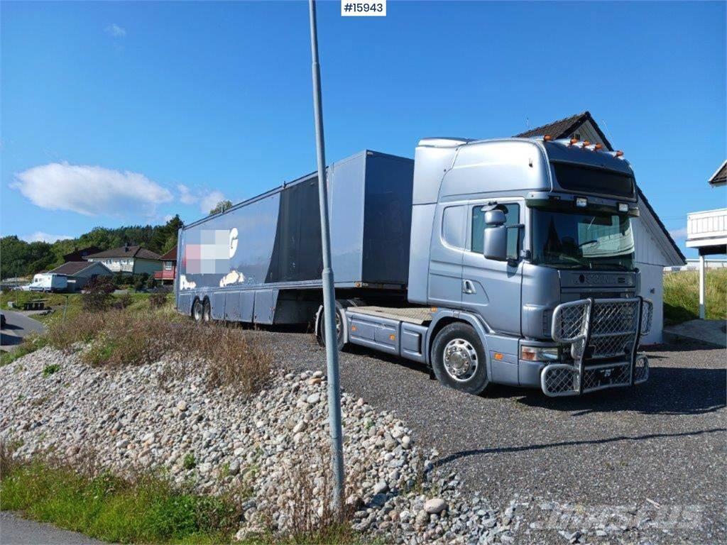 Scania 144 LA 4X2 tractor unit w/ 1997 Racing trailer. Re Trekkvogner