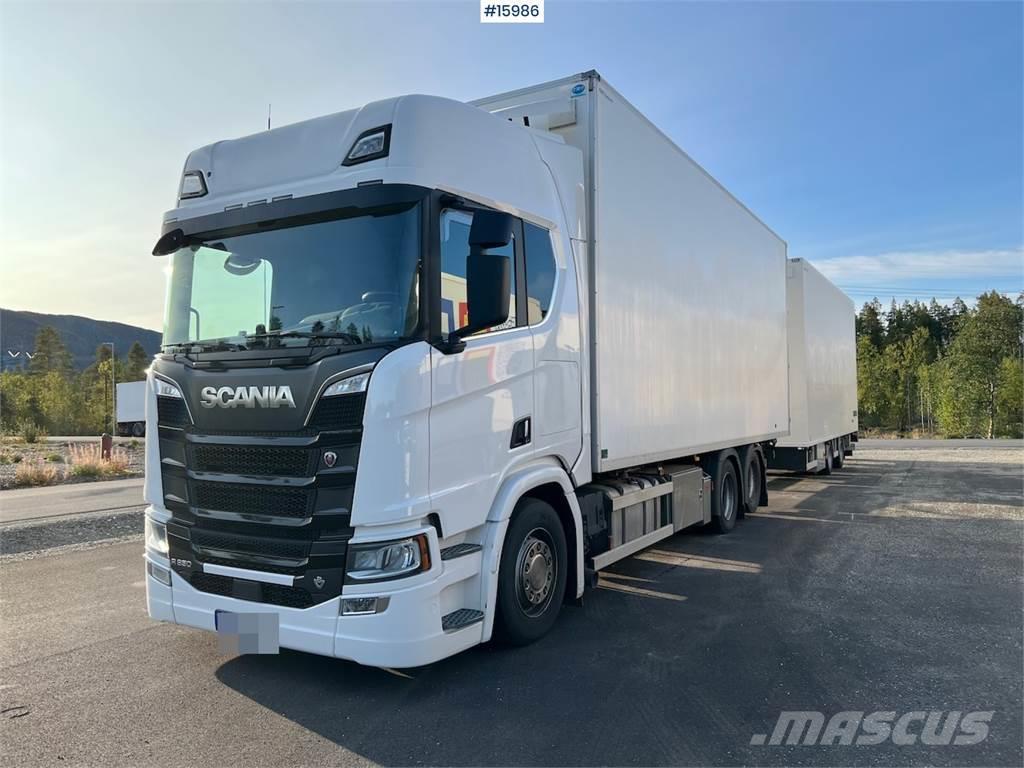 Scania R650 6x2 containerbil m/ 2022 HFR påhengsvogn Containerbil