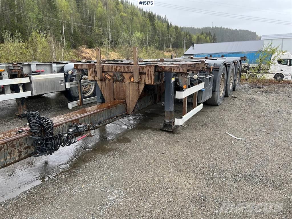 T-AX-O trailer w/container locks Andre hengere