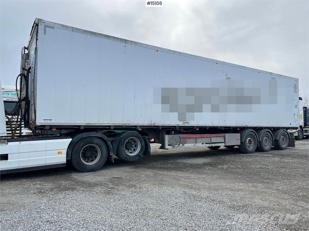 Vang SHSL semi-trolley w/ hydraulic side opening Andre semitrailere
