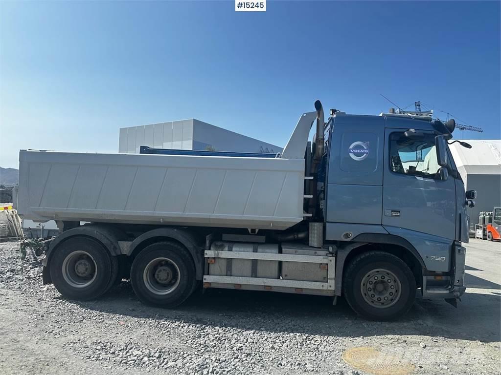 Volvo FH750 6x4 Snowrigged Combi truck w/ 2000 Damm Mach Tippbil