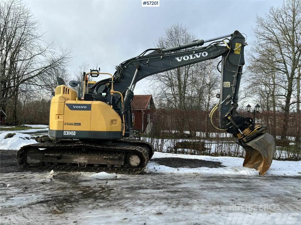 Volvo ECR145 D Excavator with Engcon tiltrotator and gri Beltegraver