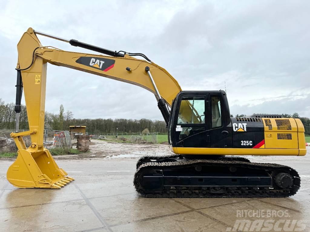 CAT 325CL - New Condition / Low Hours Beltegraver