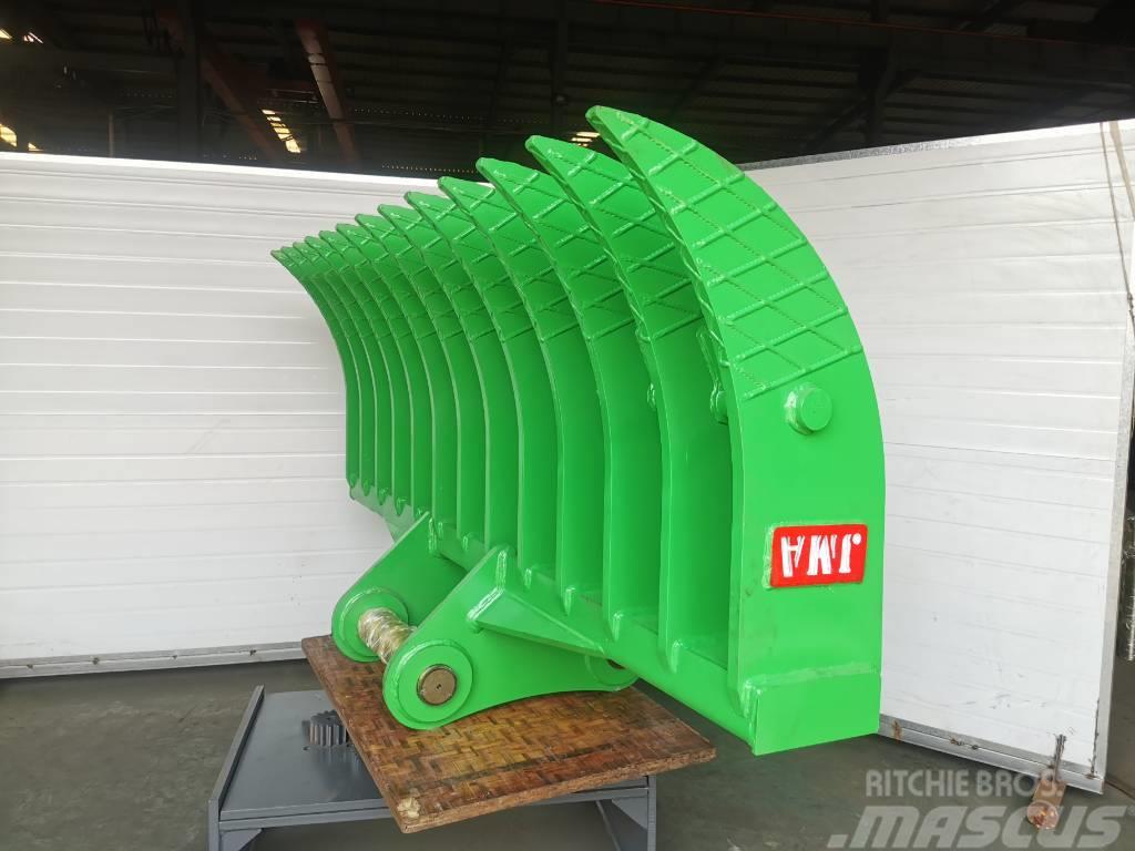 JM Attachments LandClearance Rake 87"  for Hyundai R250 Other components
