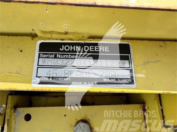 John Deere 327 Ploger