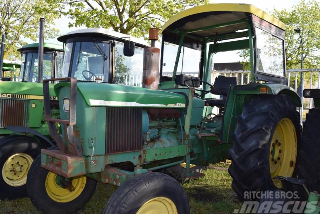 John Deere 2130 Traktorer